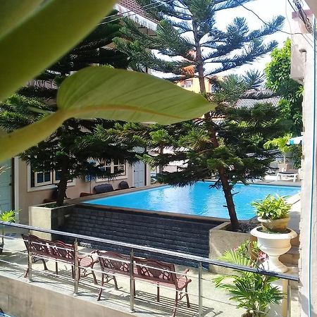 Ban Tyrol Hotel Patong ภายนอก รูปภาพ